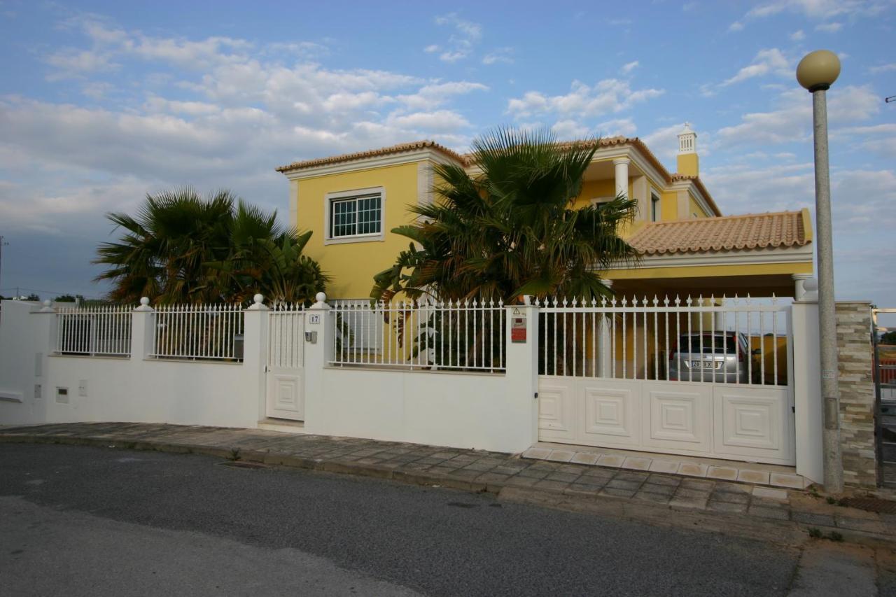 Villa Vista Mar E Piscina Fuzeta Exterior photo